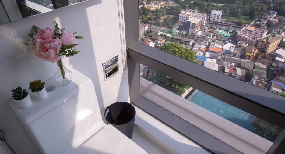 For rent 2 bedrooms condo in Sathon, Bangkok