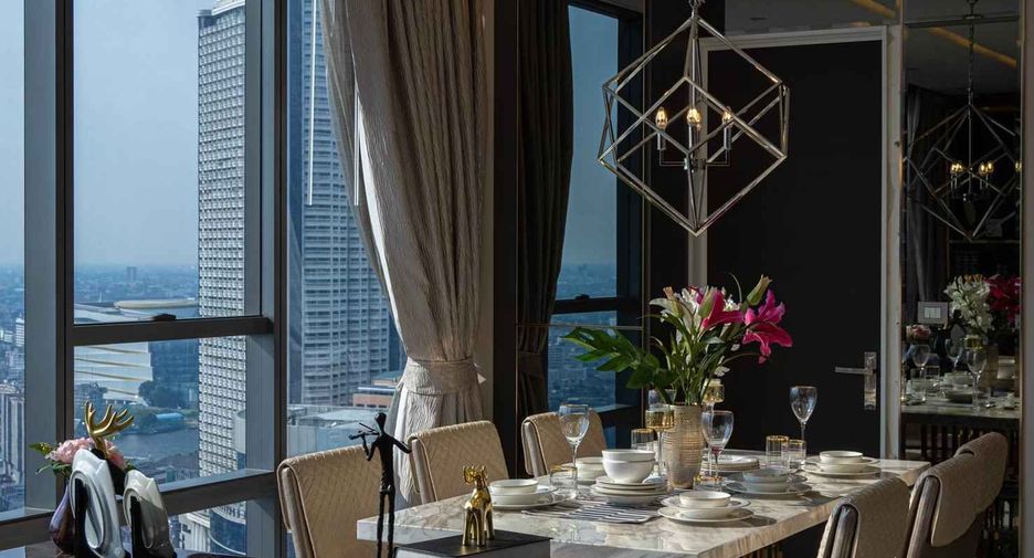 For rent 2 bedrooms condo in Sathon, Bangkok