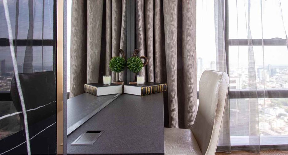 For rent 2 bedrooms condo in Sathon, Bangkok