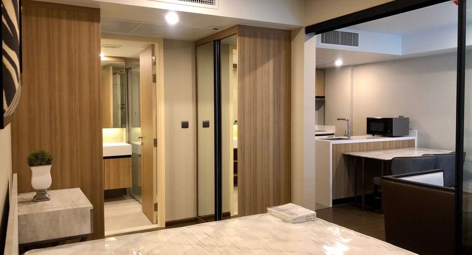 For rent 1 Beds condo in Pathum Wan, Bangkok