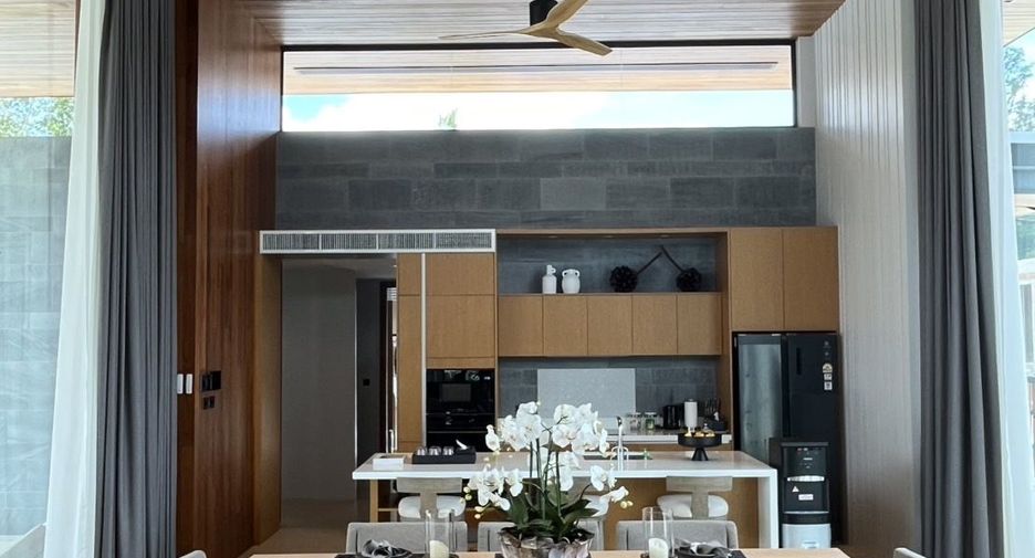 For rent 4 bedrooms villa in Thalang, Phuket