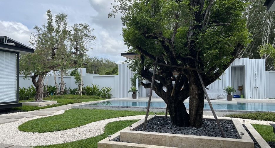 For rent 4 bedrooms villa in Thalang, Phuket
