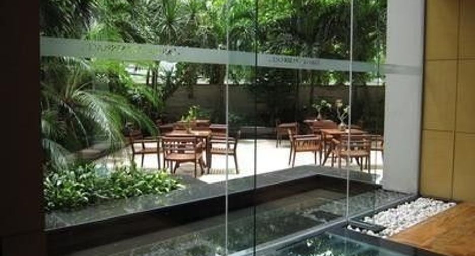For sale 1 bed condo in Pathum Wan, Bangkok