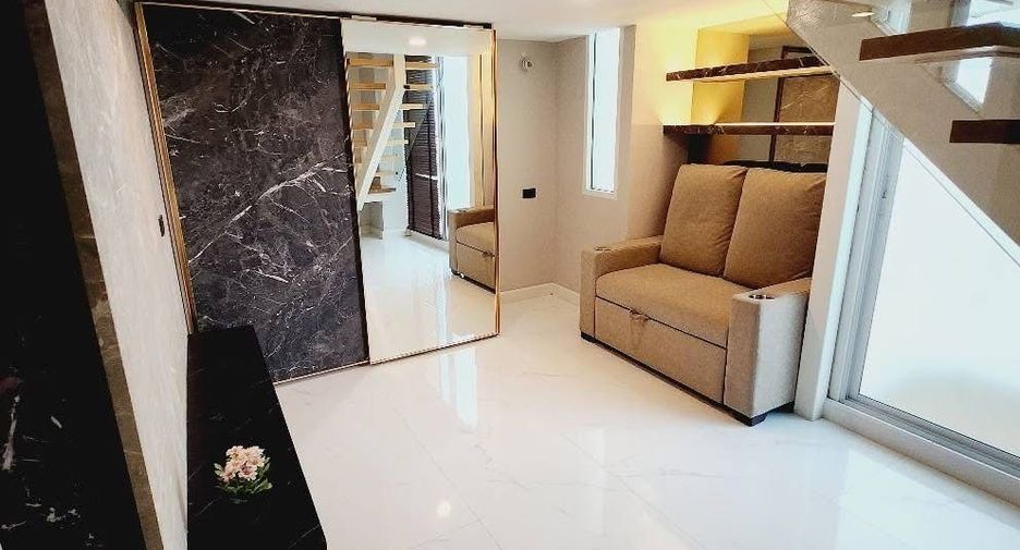 Продажа и аренда 4 спальни кондо в Щаттхана, Бангкок