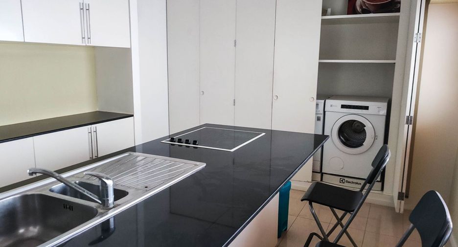 Wohnung zum Kauf mit 3 Zimmer in Khlong Toei, Bangkok