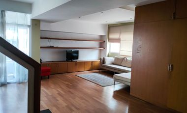 For sale 3 bedrooms condo in Khlong Toei, Bangkok