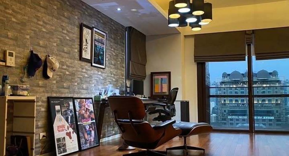 For rent 1 bed condo in Pathum Wan, Bangkok