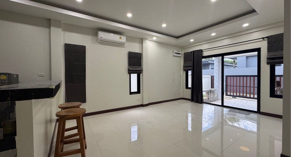 Casa en alquiler de 2 habitaciones en Mueang Phuket, Phuket