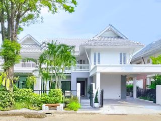 For sale 5 bedrooms house in Bang Khen, Bangkok