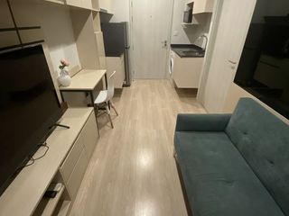 À louer 1 chambre condo à Huai Khwang, Bangkok