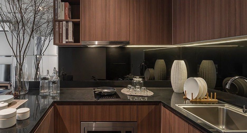 For rent 1 bed condo in Wang Thonglang, Bangkok