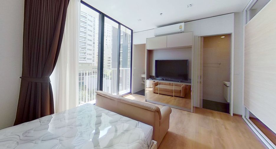 For sale 1 bed condo in Khlong Toei, Bangkok