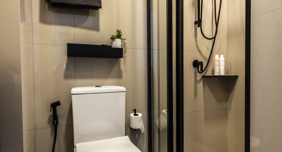 For rent studio condo in Watthana, Bangkok