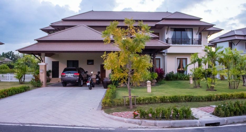For rent 4 ベッドルーム villa in Thalang, Phuket