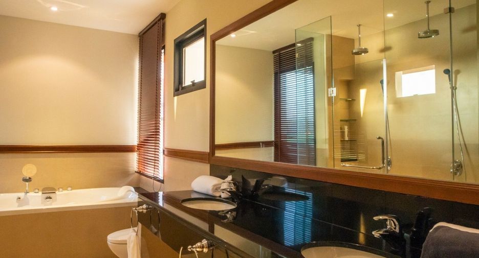For rent 4 ベッドルーム villa in Thalang, Phuket