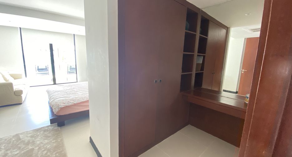 For rent 3 bedrooms villa in Kathu, Phuket