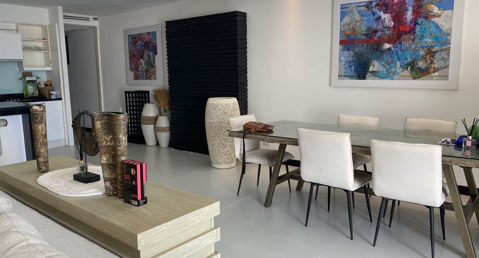 For rent 3 bedrooms villa in Kathu, Phuket