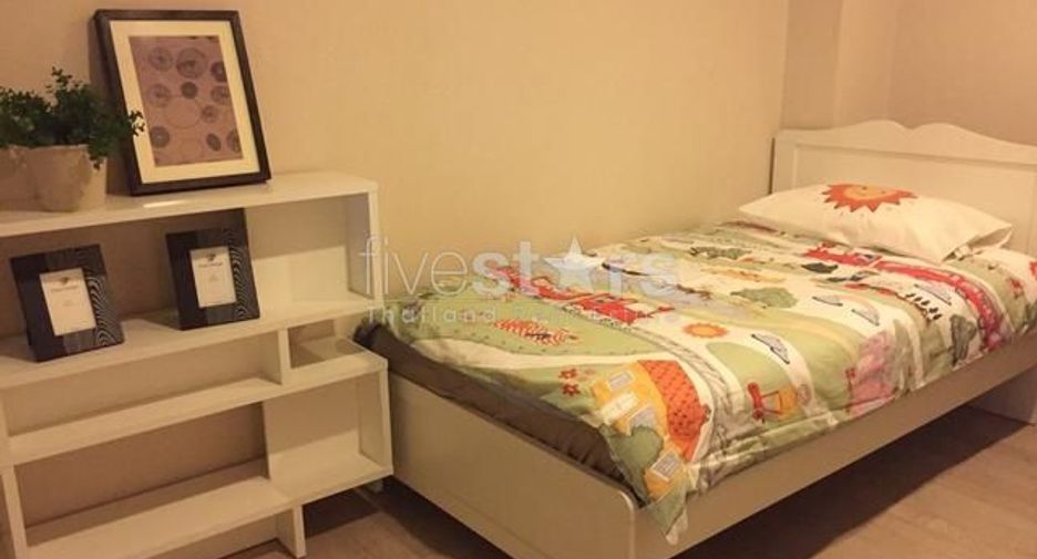For rent 2 bedrooms condo in Watthana, Bangkok