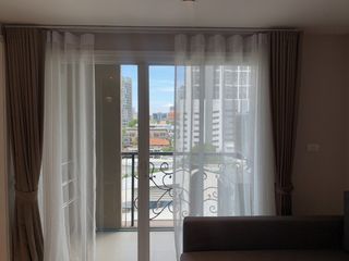 For rent 1 Beds condo in Watthana, Bangkok