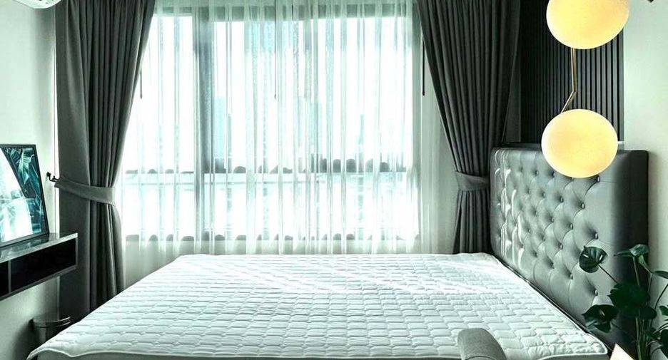 For rent 1 bed condo in Phra Khanong, Bangkok