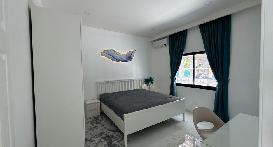 For sale 5 ベッドルーム house in Bang Lamung, Chonburi