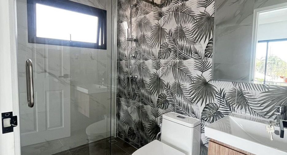 For sale 5 ベッドルーム house in Bang Lamung, Chonburi