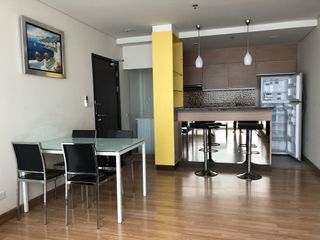 Condo en alquiler de 2 habitaciones en Khlong Toei, Bangkok