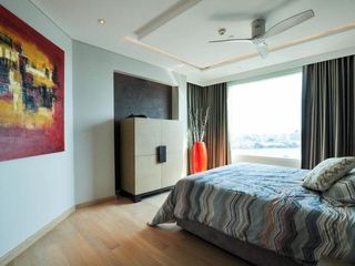 For sale 3 bedrooms condo in Bang Kho Laem, Bangkok