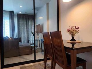 Wohnung zur Miete mit 1 Zimmer in Pathum Wan, Bangkok