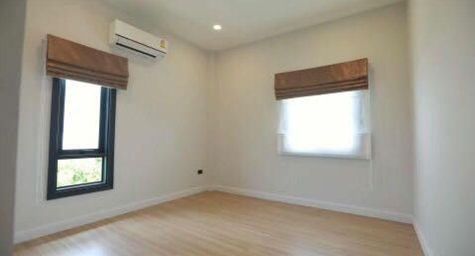 Haus zur Miete mit 3 Zimmer in Bang Lamung, Chonburi
