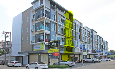 For sale 6 bedrooms retail Space in Si Racha, Chonburi