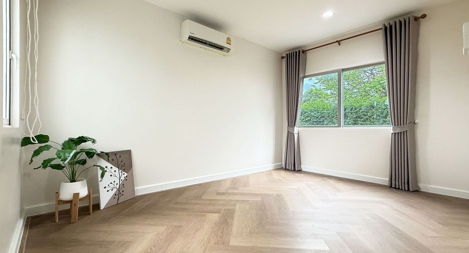 Casa en venta de 4 habitaciones en Prawet, Bangkok