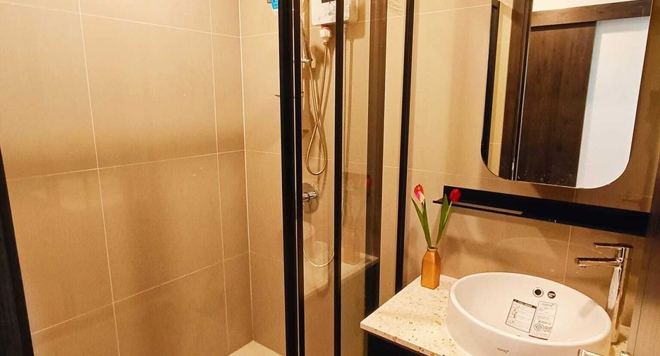 For rent 1 bed condo in Huai Khwang, Bangkok