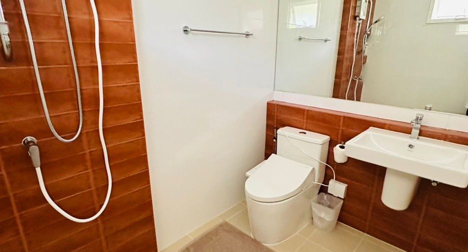 For rent 4 bedrooms house in Mueang Phuket, Phuket