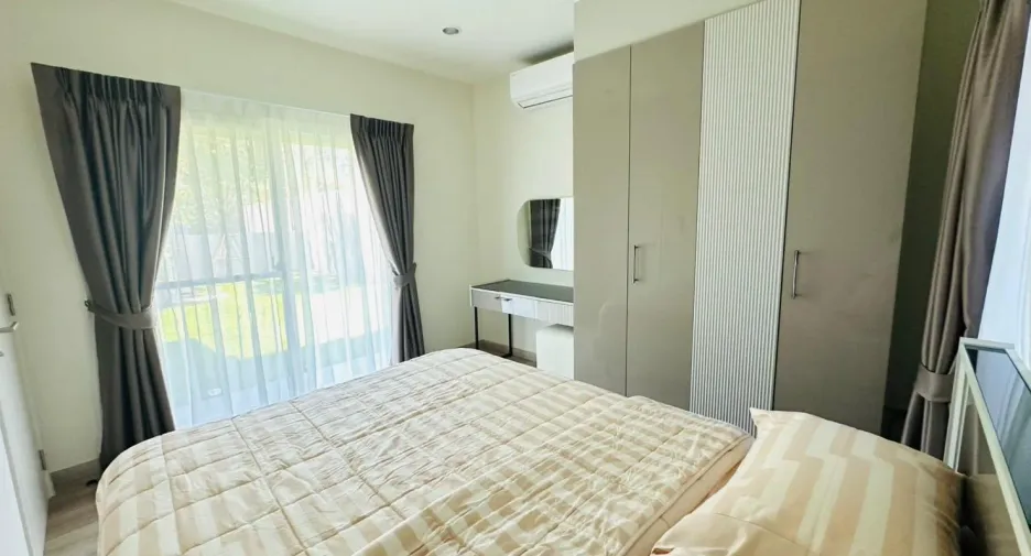 For rent 4 bedrooms house in Mueang Phuket, Phuket