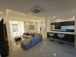 Villa zum Kauf und zur Miete mit 5 Zimmer in Bang Lamung, Chonburi
