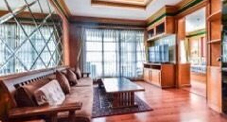 For rent 2 bedrooms condo in Ratchathewi, Bangkok