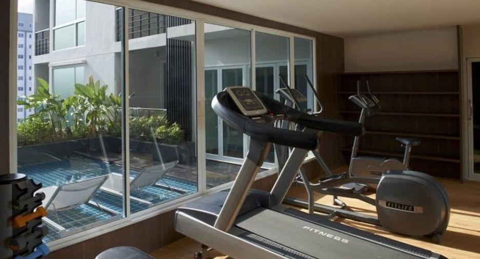 For sale 1 bed condo in Phra Khanong, Bangkok