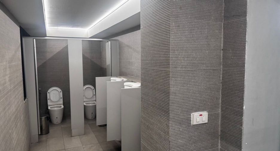 Büro zum Kauf und zur Miete in Suan Luang, Bangkok