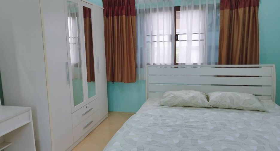 Casa en alquiler de 3 habitaciones en Mueang Phuket, Phuket