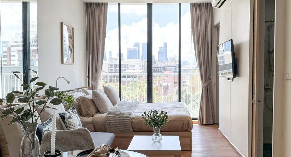 For rent 1 Beds condo in Khlong Toei, Bangkok