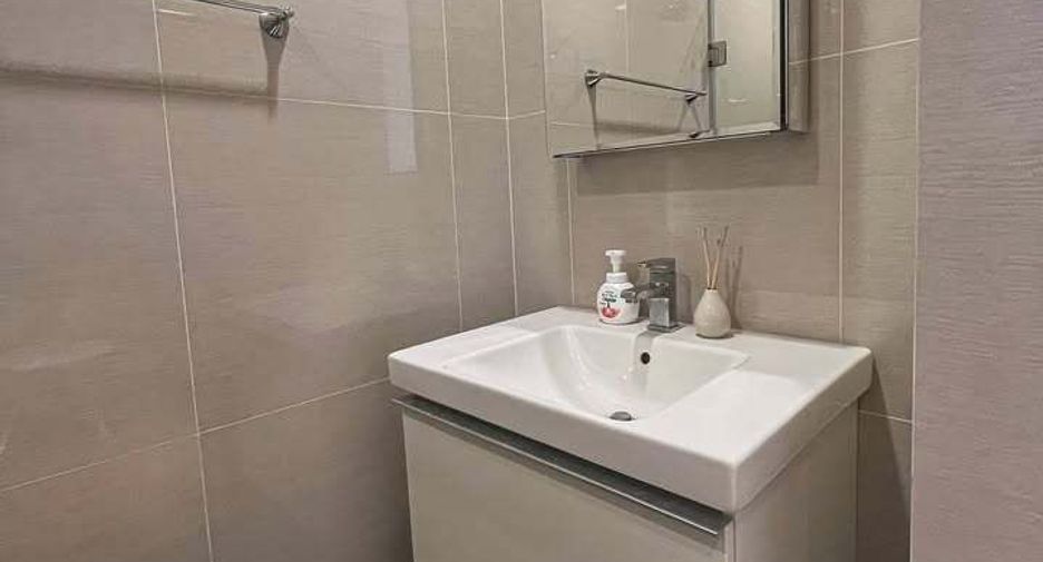 For rent 1 Beds condo in Khlong Toei, Bangkok