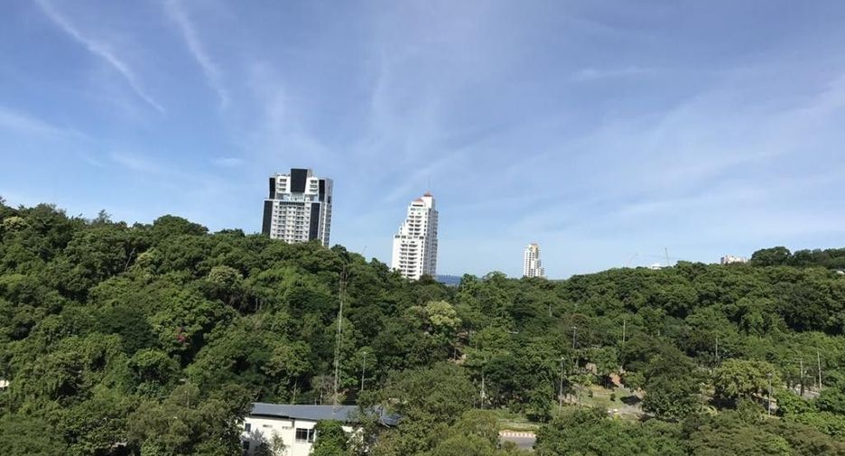 For sale 1 bed condo in Bang Lamung, Chonburi