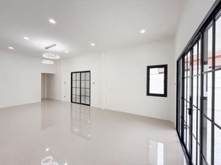 出售 3 卧室 独立屋 在 塔朗, 普吉