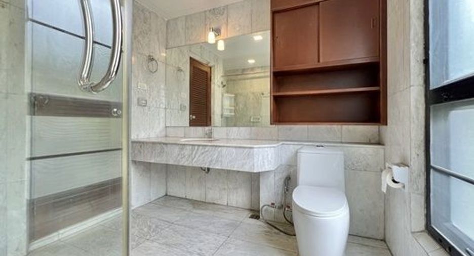 Haus zum Kauf mit 3 Zimmer in Sattahip, Chonburi
