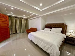 For rent 5 bedrooms villa in Bang Lamung, Chonburi