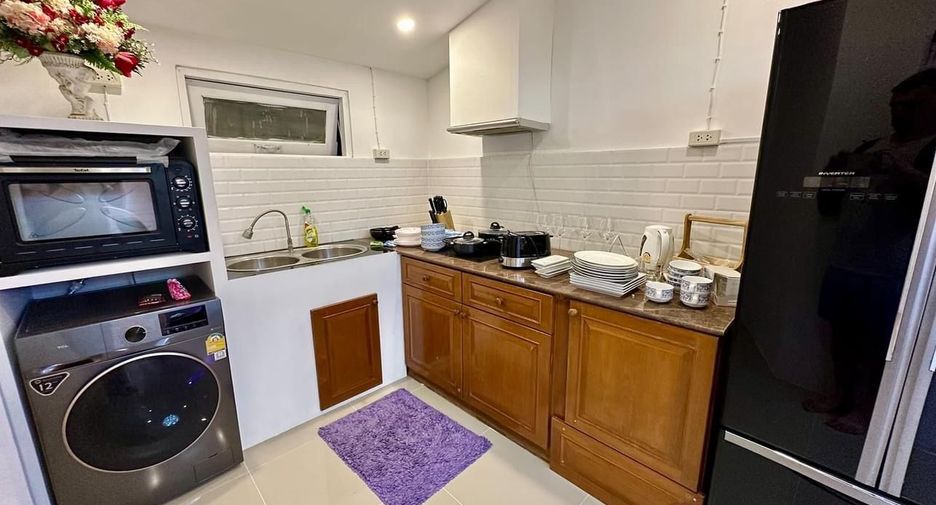 For rent 5 ベッドルーム villa in Bang Lamung, Chonburi