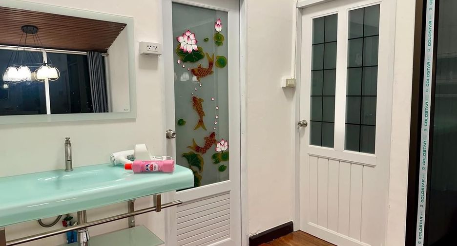 For rent 5 ベッドルーム villa in Bang Lamung, Chonburi