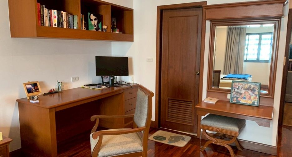 À louer 3 chambres condo à Watthana, Bangkok
