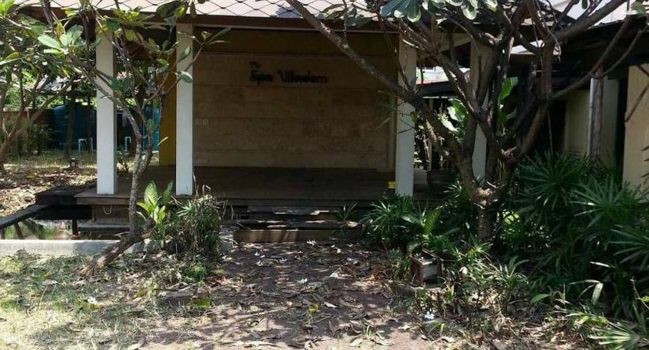 For sale 7 bedrooms house in Nong Chok, Bangkok